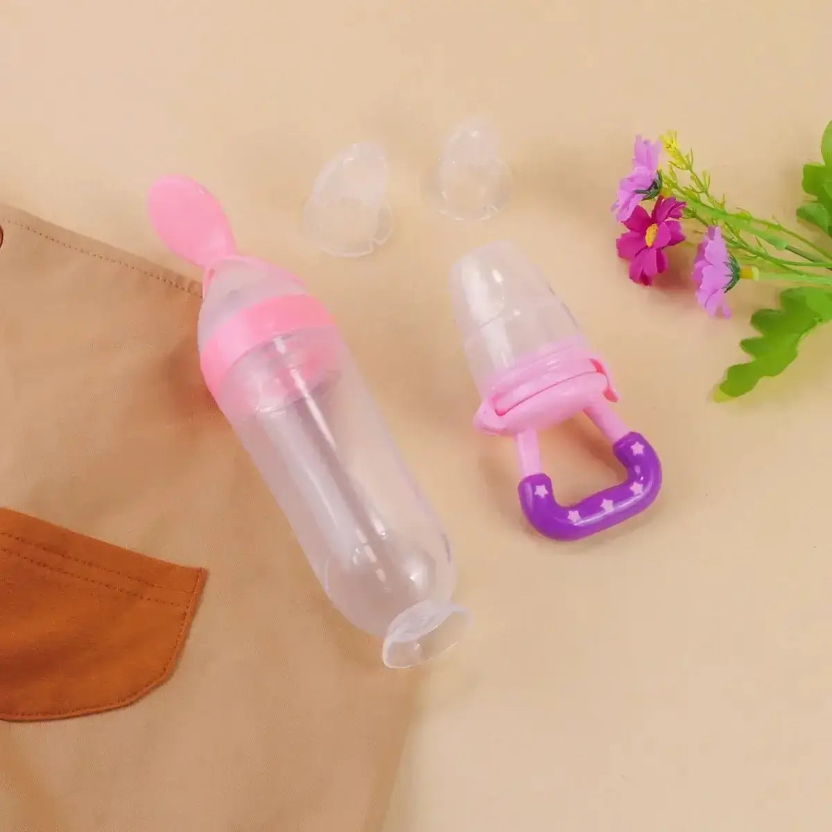 Squeezing Feeding Bottle Cup SiliconeSq - Paws For Baby