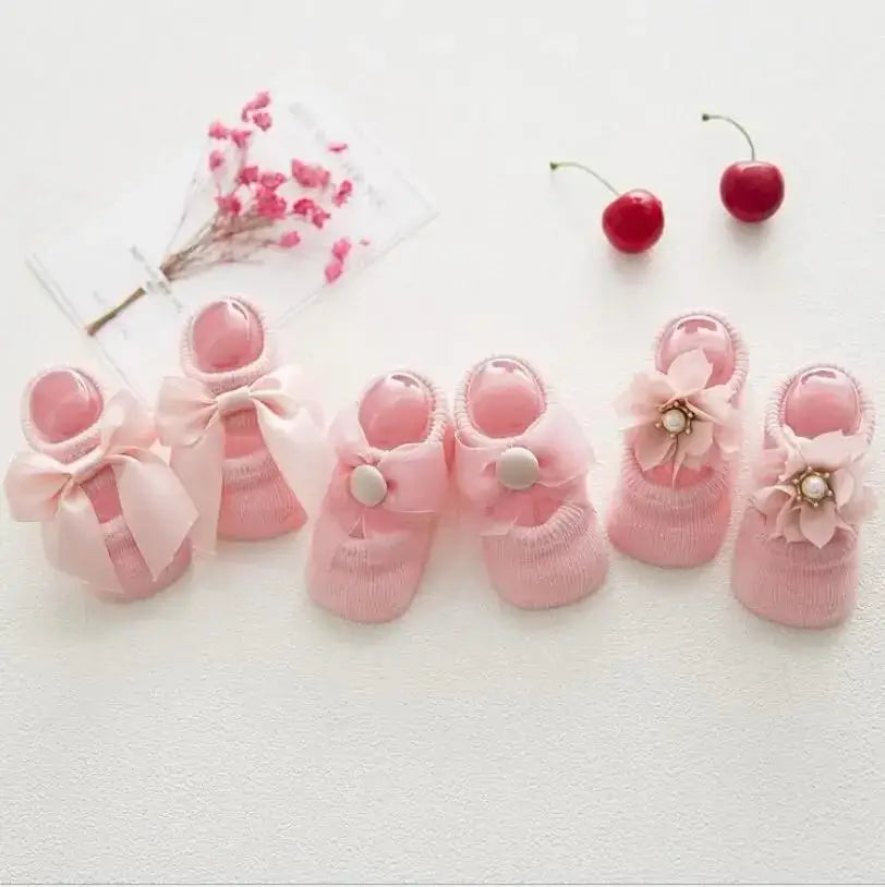 &quot;Lace Flower Baby Socks - Anti - Slip, Cute Bow Design&quot; - Paws For Baby