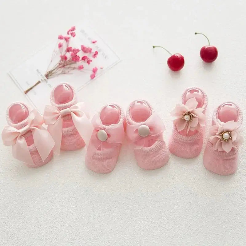 &quot;Lace Flower Baby Socks - Anti - Slip, Cute Bow Design&quot; - Paws For Baby