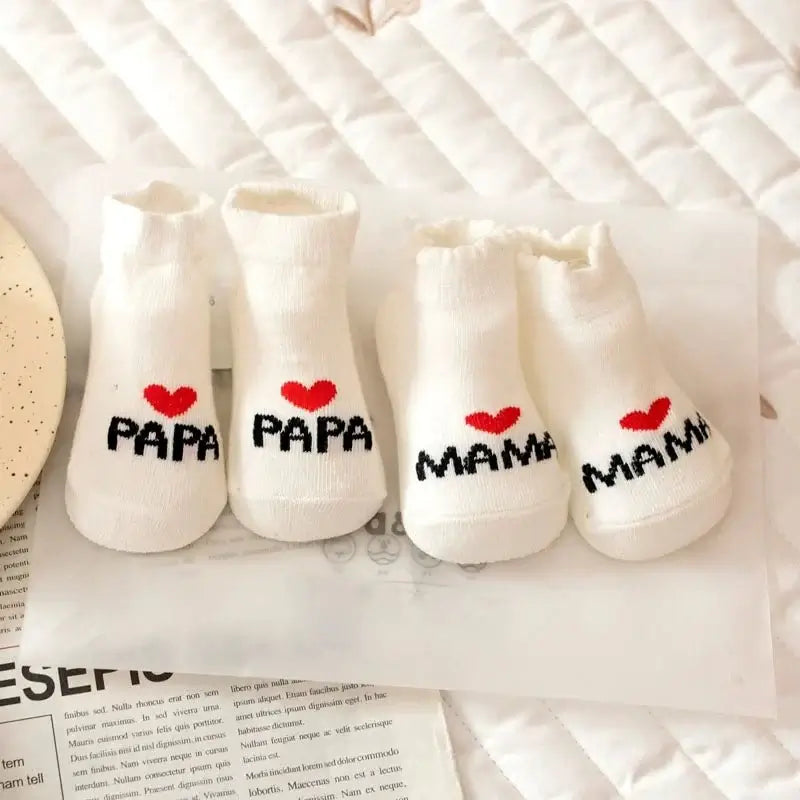 &quot;Newborn Baby Cotton Socks - I ❤️ MAMA PAPA - 2 Pairs&quot; - Paws For Baby