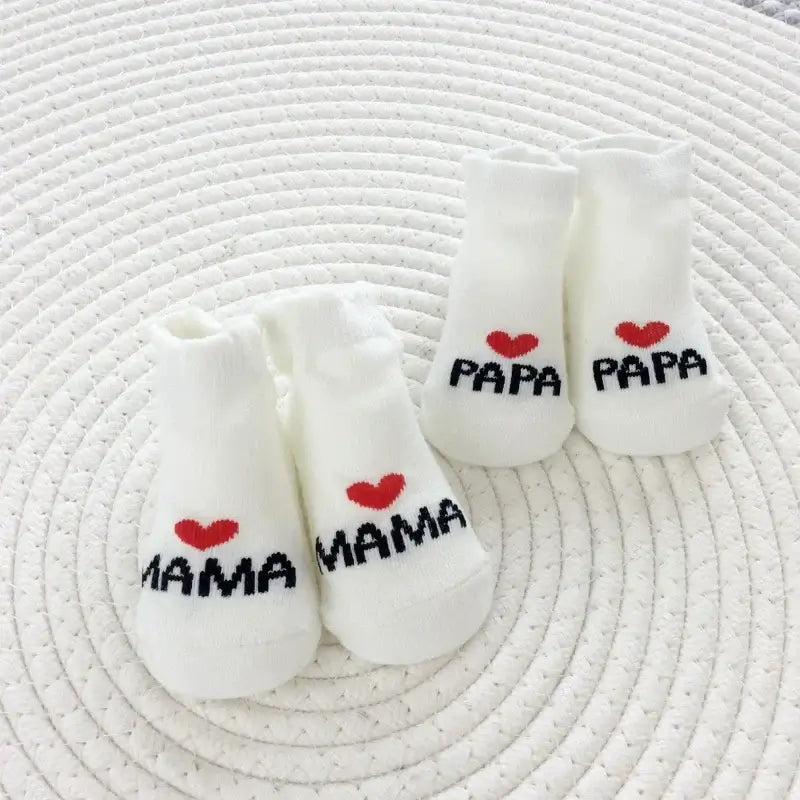 &quot;Newborn Baby Cotton Socks - I ❤️ MAMA PAPA - 2 Pairs&quot; - Paws For Baby