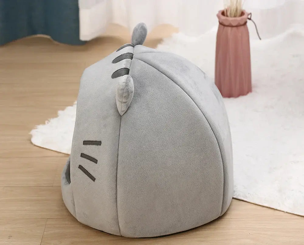 &quot;Super Cat Bed: Warm Pet House for Cats &amp; Small Dogs&quot; - Paws For Baby